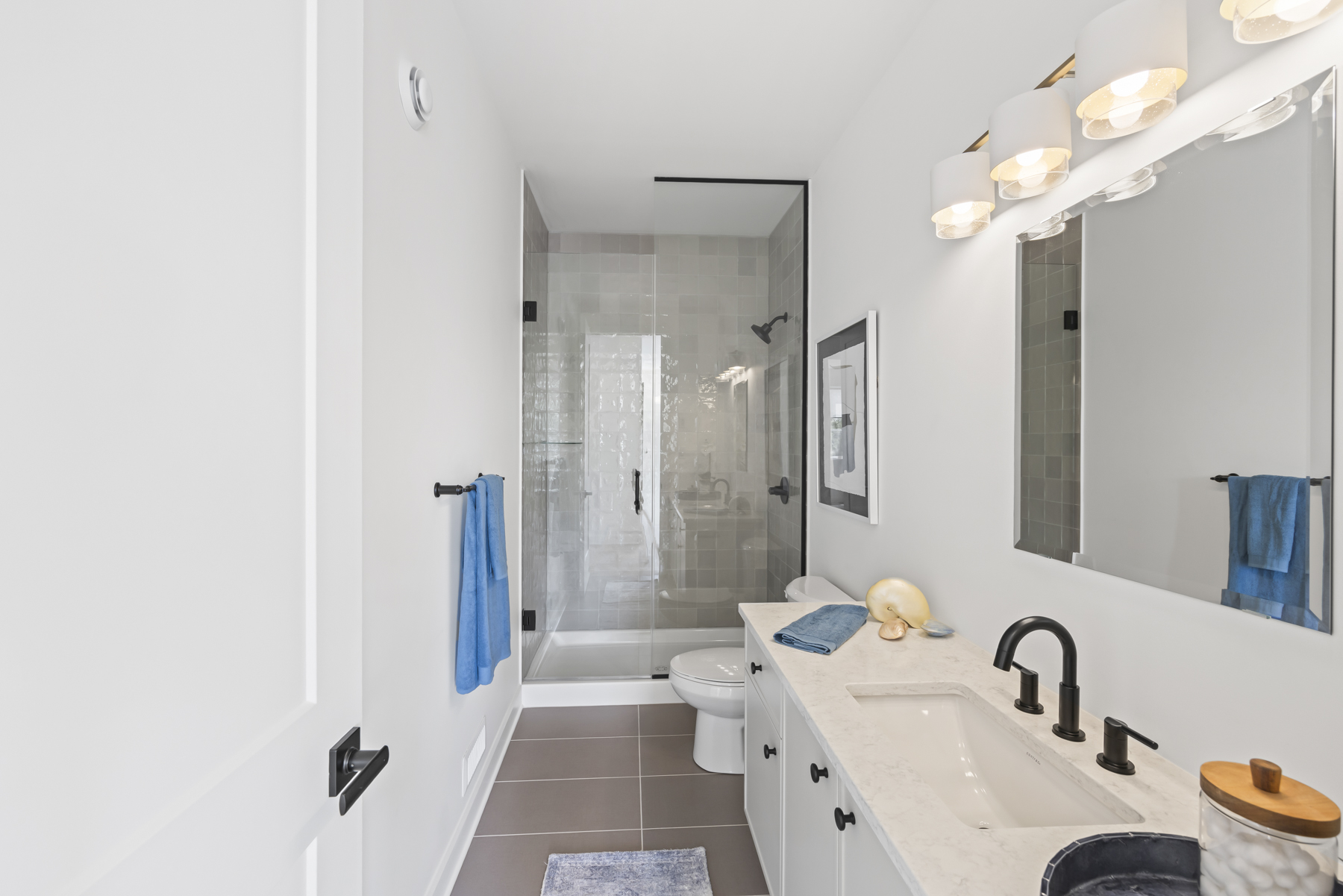 Ensuite